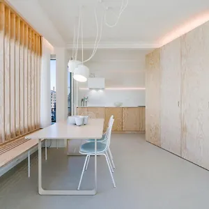 De Zwemmer - Practical, Optimized App With Garage , Oostende België